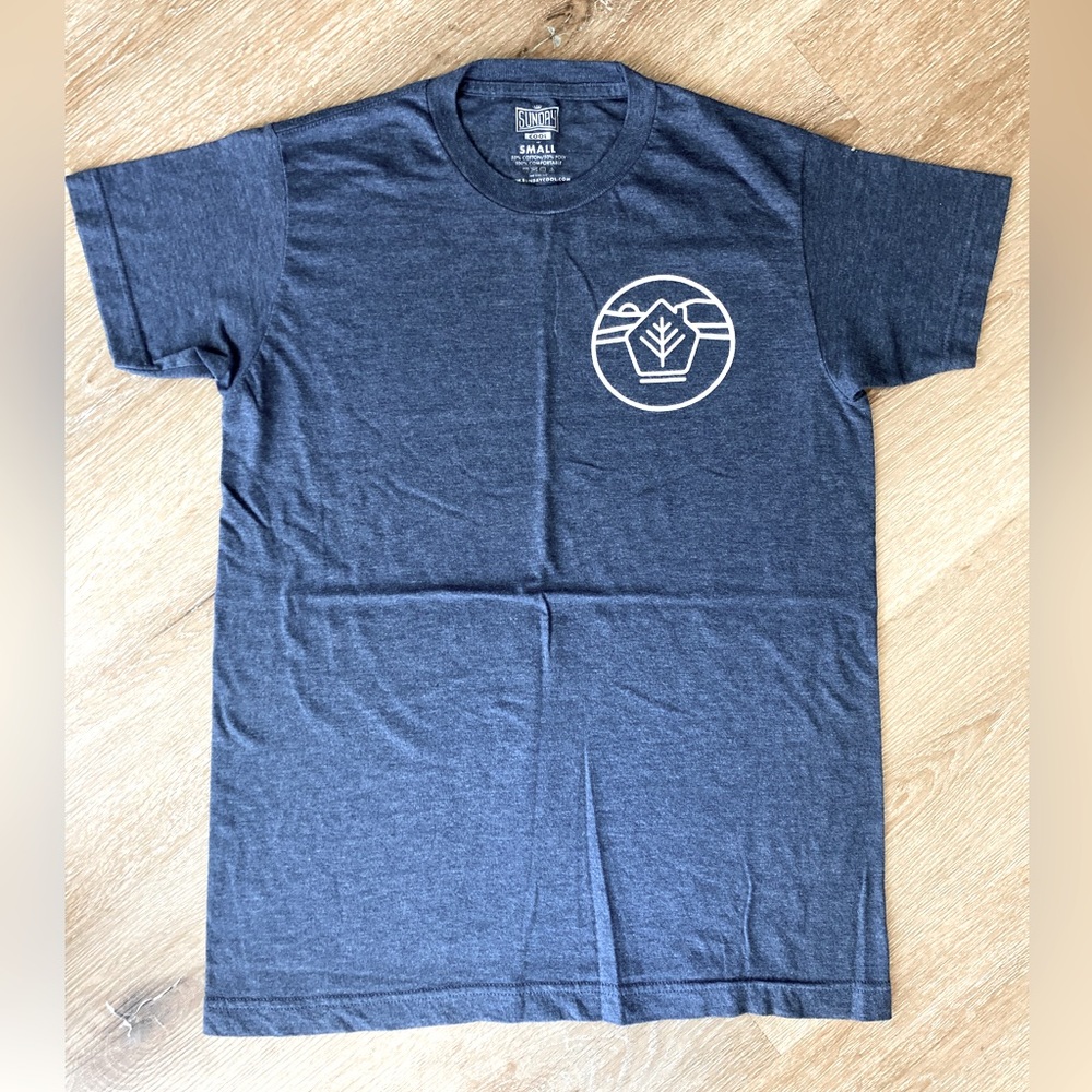 Sunday Cool Blue Grey T Shirt Size S Very Good Condition